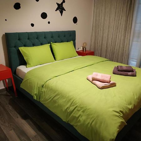 Cozy Apartment Near Metro Station Agia Marina Athens Ngoại thất bức ảnh