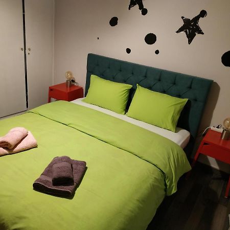 Cozy Apartment Near Metro Station Agia Marina Athens Ngoại thất bức ảnh