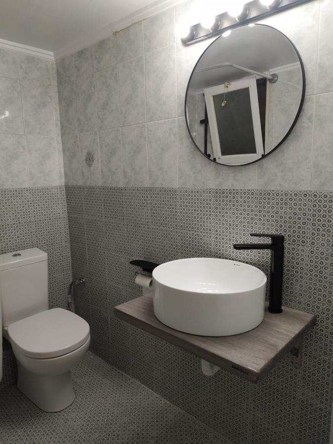 Cozy Apartment Near Metro Station Agia Marina Athens Ngoại thất bức ảnh