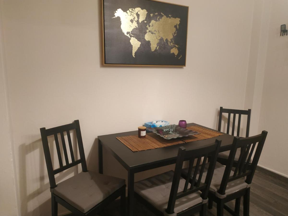 Cozy Apartment Near Metro Station Agia Marina Athens Ngoại thất bức ảnh