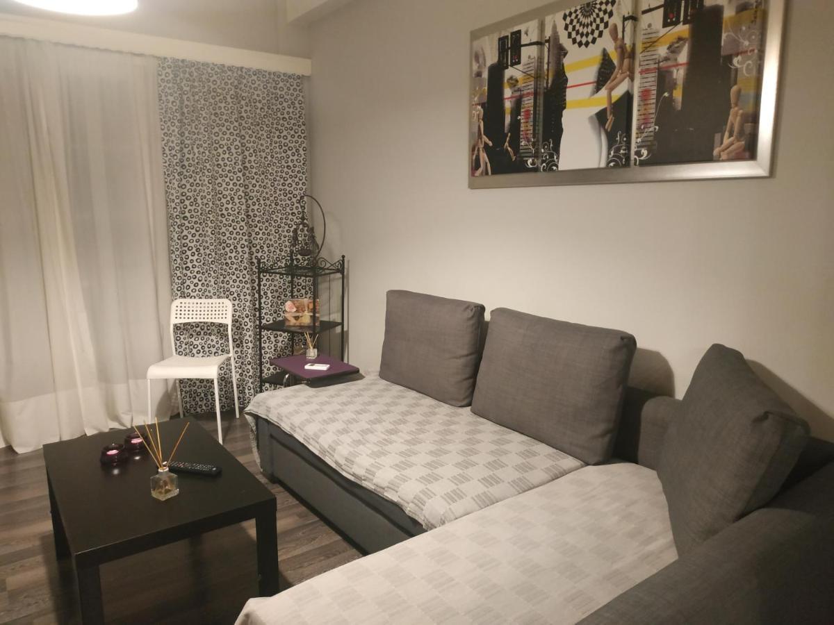 Cozy Apartment Near Metro Station Agia Marina Athens Ngoại thất bức ảnh